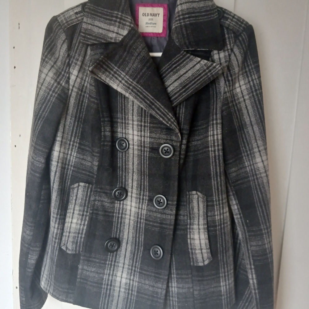 Old Navy Women's Black and Gray Plaid Pea Coat